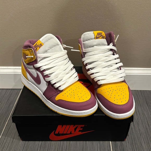 Nike Other - Air Jordan 1 High Brotherhood